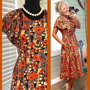 A BEAUTY, Rich Colors, Button-Neck Closure, POCKETS, Size Small